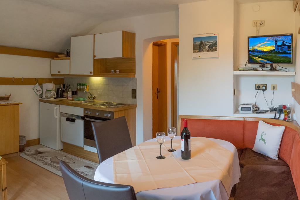 Haus Steinroeschen Apartment Зеефелд в Тирол Екстериор снимка