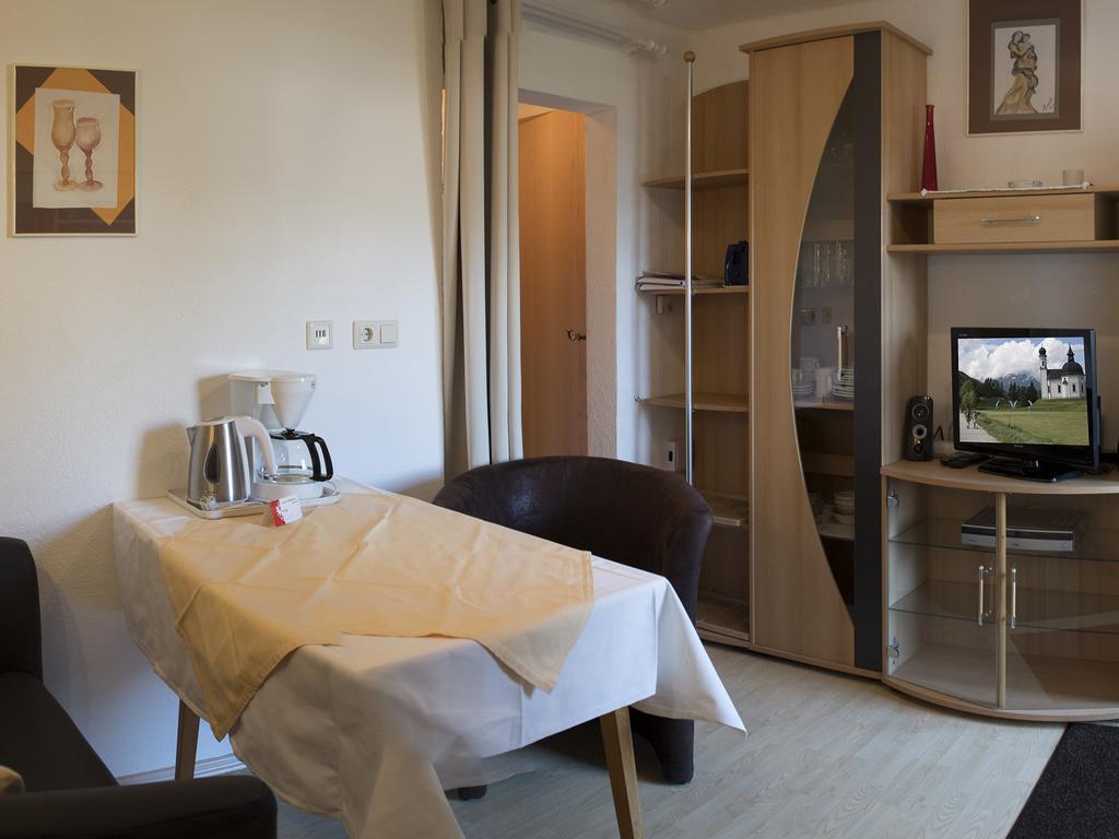 Haus Steinroeschen Apartment Зеефелд в Тирол Екстериор снимка