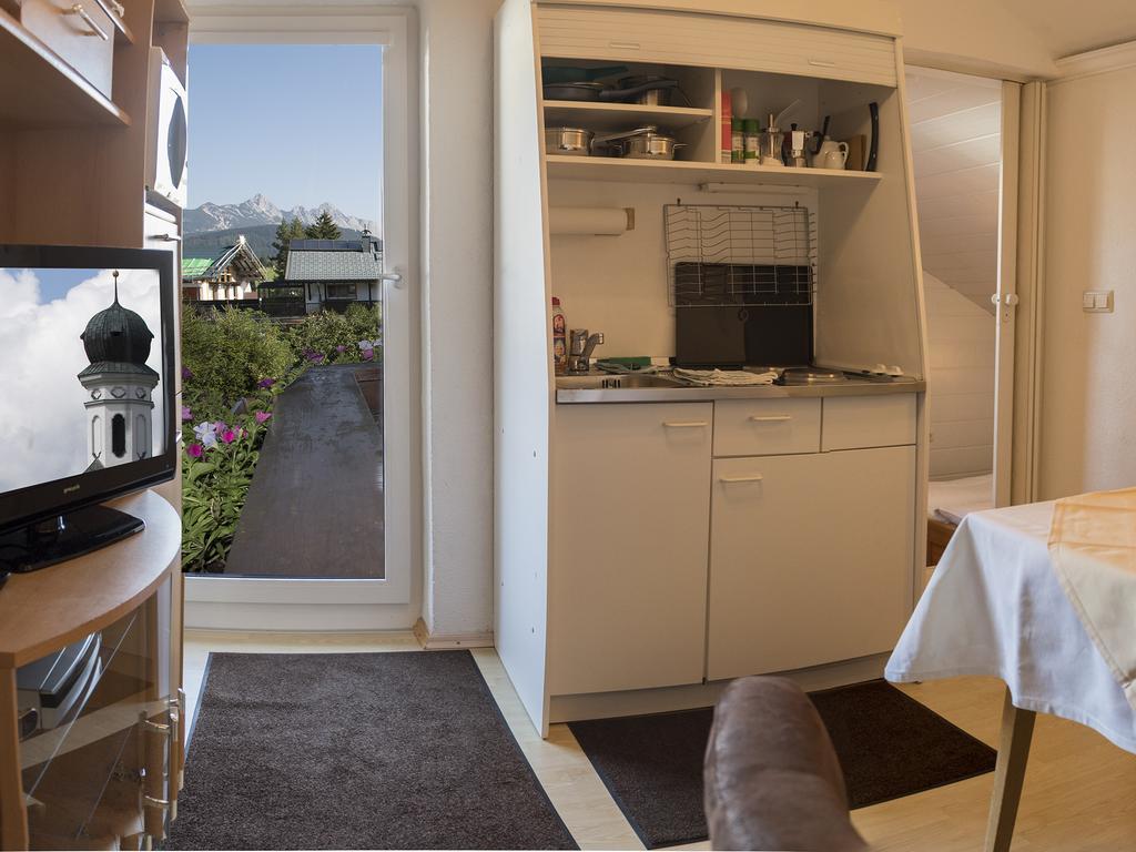 Haus Steinroeschen Apartment Зеефелд в Тирол Екстериор снимка